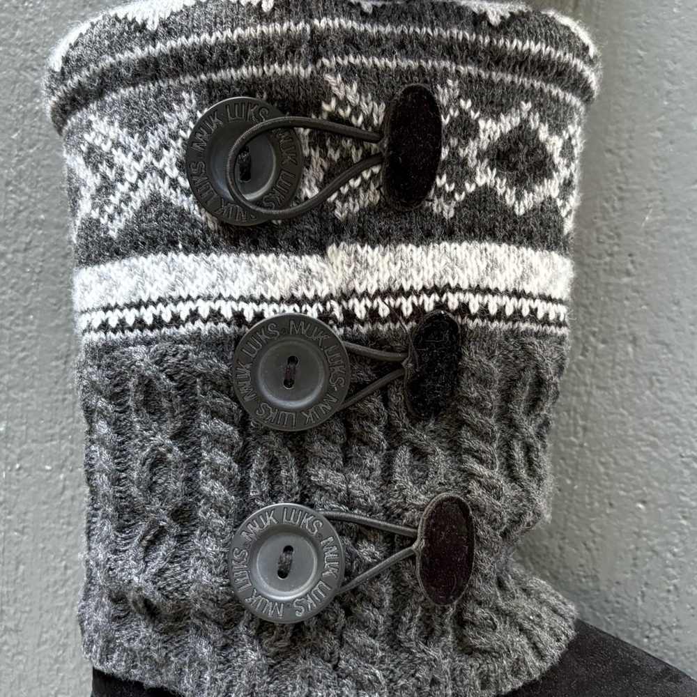 MUK LUK Cheryl Fair Isle Pattern Sweater Knit Fur Lined Side Button Boots - Picture 6 of 14